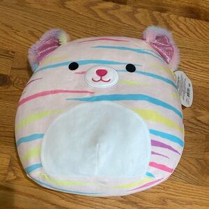 NWT 16” Squishmallow